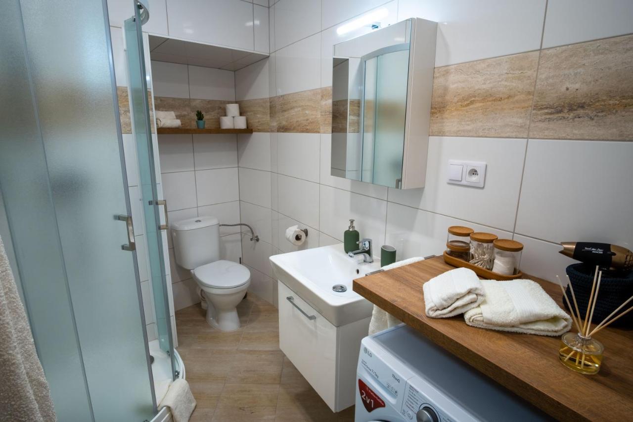 ⭑ Comfy Vip Studio In The Center With Netflix Бърно Екстериор снимка