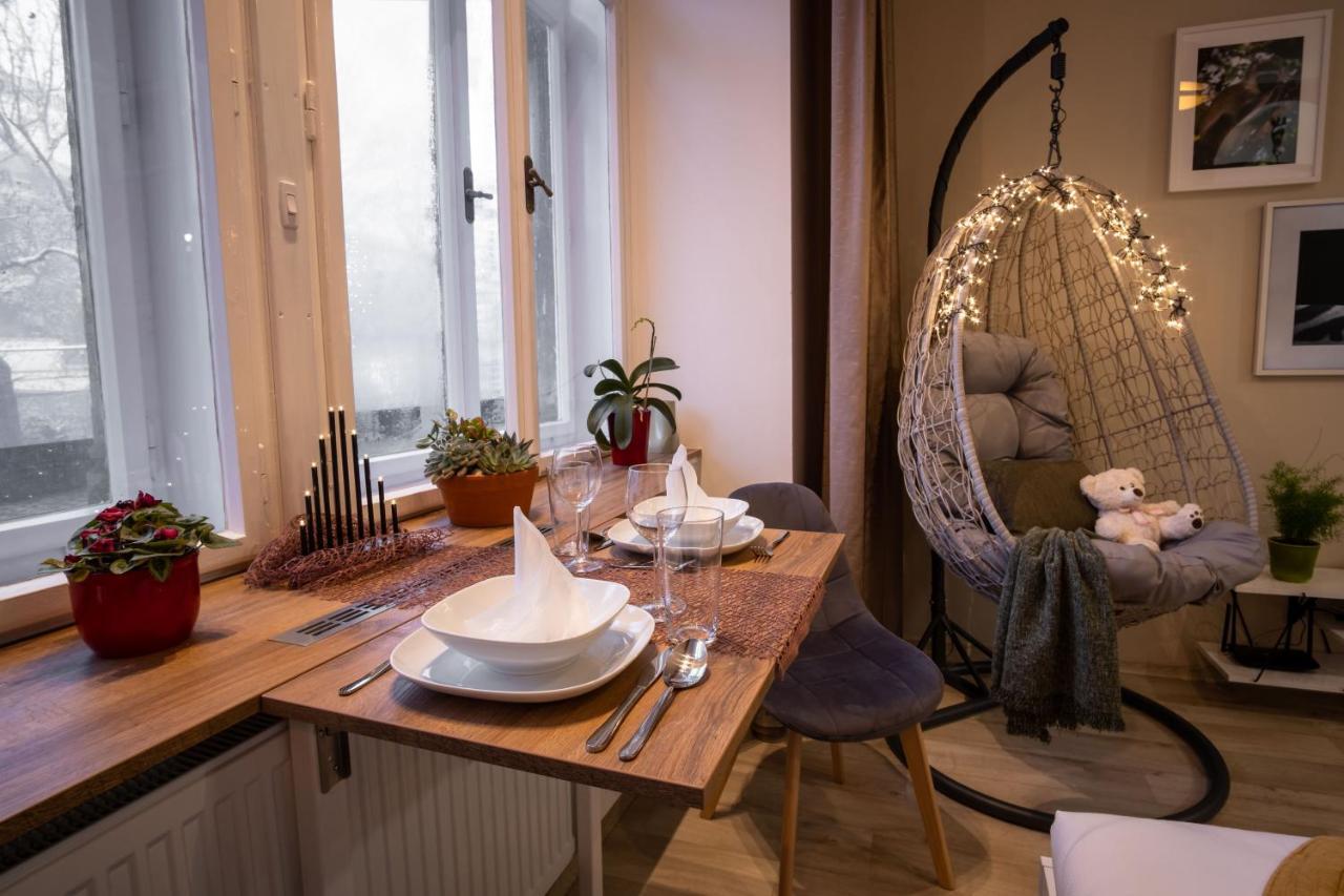 ⭑ Comfy Vip Studio In The Center With Netflix Бърно Екстериор снимка