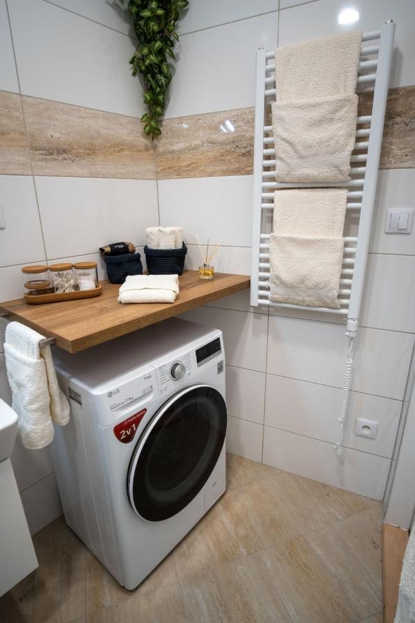 ⭑ Comfy Vip Studio In The Center With Netflix Бърно Екстериор снимка
